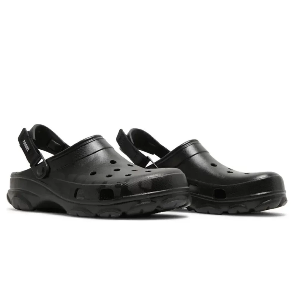 Crocs x Pleasure collaboration black clog crocs Size 9
